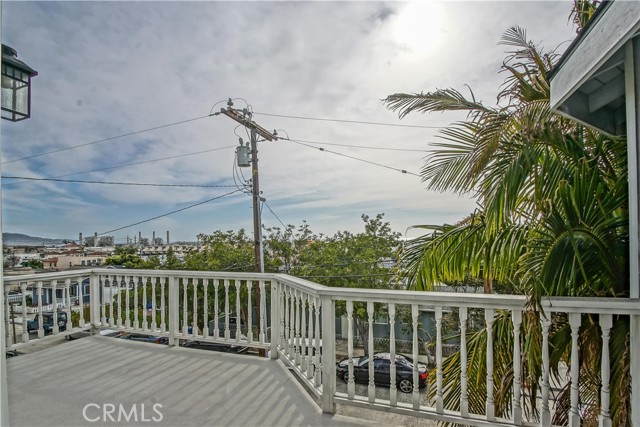 Detail Gallery Image 26 of 27 For 456 Ocean View Ave, Hermosa Beach,  CA 90254 - 8 Beds | 6 Baths