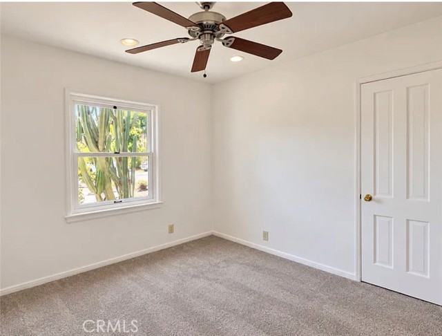 6548 Colbath photo 14