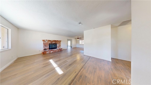 Detail Gallery Image 5 of 75 For 7650 Alston Ave, Hesperia,  CA 92345 - 4 Beds | 2 Baths