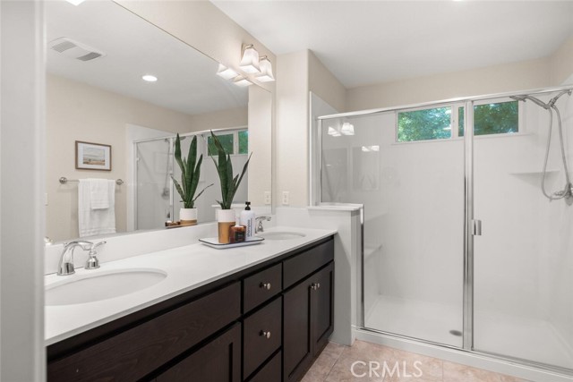 27 Bentwater loop, Chico CA: https://media.crmls.org/medias/5655e2b3-1c7a-49b6-915e-caefe75eb442.jpg