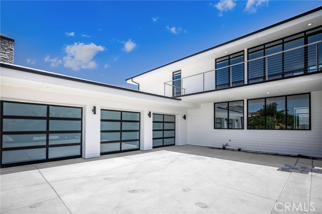 1912 Edgefair Lane, Redlands CA: https://media.crmls.org/medias/5656235e-cc68-4b8f-9aee-d9f935cf0726.jpg