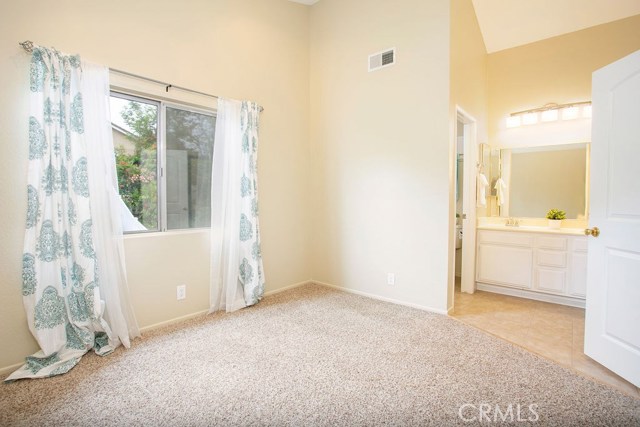 Detail Gallery Image 13 of 17 For 8482 E Amberwood St, Anaheim Hills,  CA 92808 - 3 Beds | 2/1 Baths