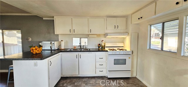 Detail Gallery Image 5 of 19 For 721 N Sunset Ave, Banning,  CA 92220 - 2 Beds | 1 Baths