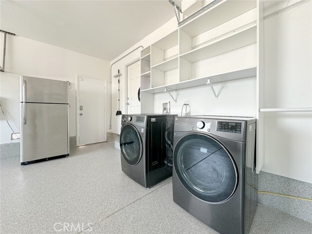 2106 Nelson Avenue, Redondo Beach CA: https://media.crmls.org/medias/5656f4ac-73fc-4fa1-a736-d4d70a747493.jpg