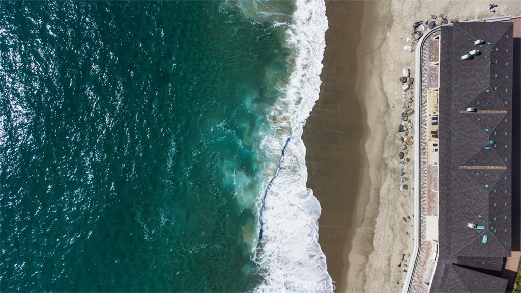 https://media.crmls.org/medias/5658344f-cfa9-4ab8-b401-a055743a6461.jpg?preset=X-Large