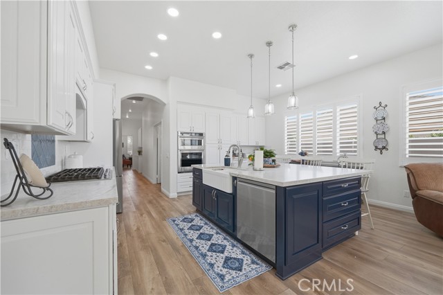 Detail Gallery Image 9 of 37 For 23553 Bending Oak Ct, Murrieta,  CA 92562 - 4 Beds | 2/1 Baths