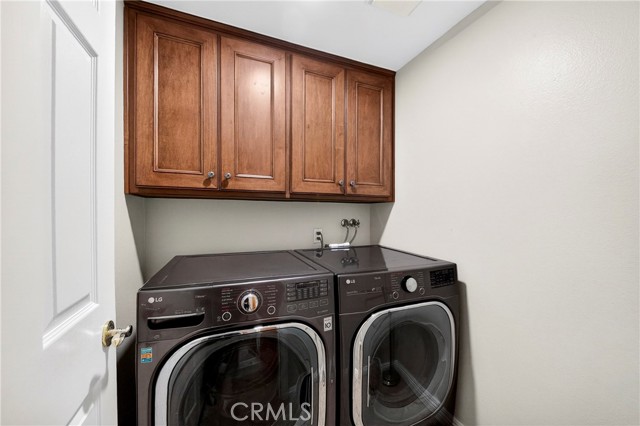 Detail Gallery Image 24 of 51 For 17440 Olive Tree Cir, Yorba Linda,  CA 92886 - 4 Beds | 2/1 Baths