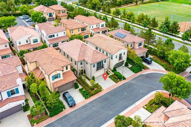 126 Baja, Irvine CA: https://media.crmls.org/medias/5658d1ba-f1b3-4ba4-85db-3cfc67c4c397.jpg