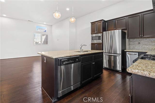 Detail Gallery Image 15 of 63 For 11253 Paseo Lomaso, Porter Ranch,  CA 91326 - 2 Beds | 2 Baths