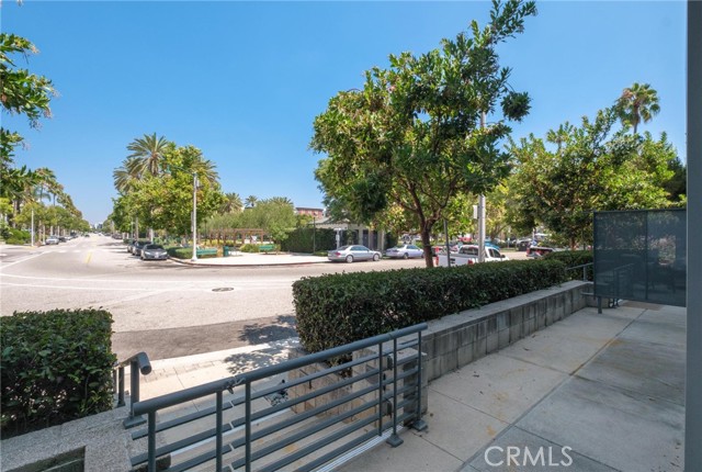 Detail Gallery Image 33 of 55 For 13045 Pacific Promenade #132,  Playa Vista,  CA 90094 - 1 Beds | 1/1 Baths