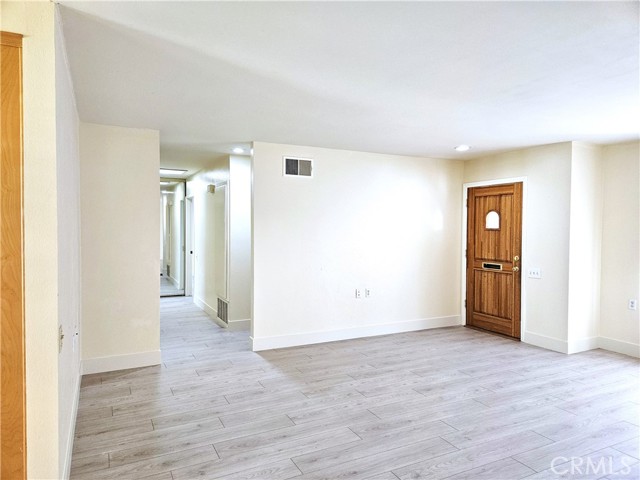 Detail Gallery Image 13 of 33 For 3219 via Carrizo #B,  Laguna Woods,  CA 92637 - 3 Beds | 2 Baths