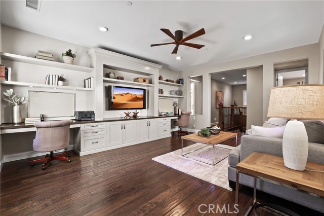 Detail Gallery Image 27 of 56 For 148 Sunset Cove, Irvine,  CA 92602 - 6 Beds | 6/1 Baths