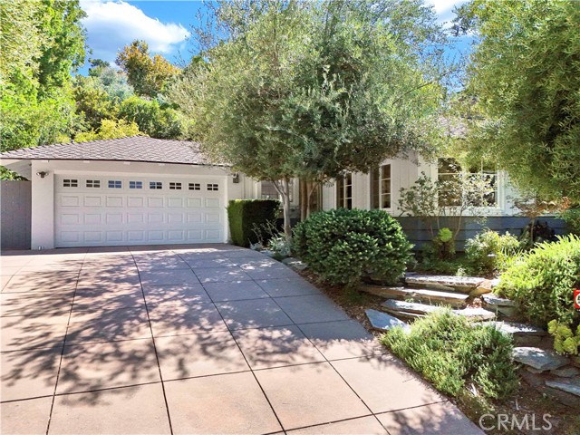 Detail Gallery Image 57 of 59 For 18090 Karen Dr, Encino,  CA 91316 - 4 Beds | 2/1 Baths