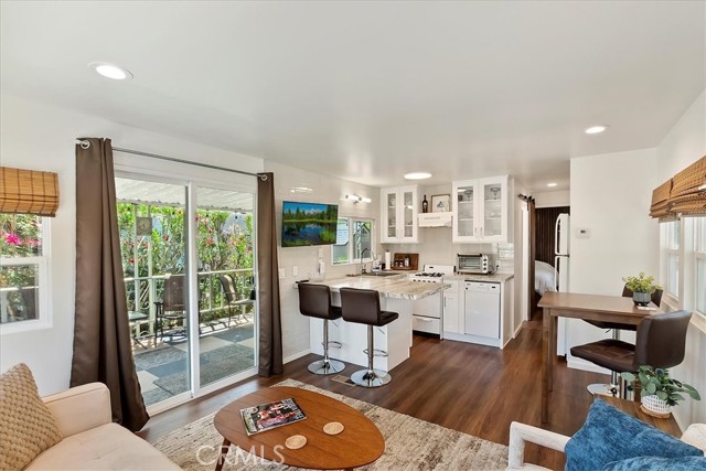 Detail Gallery Image 2 of 20 For 16400 Bubbling Wells Rd #105,  Desert Hot Springs,  CA 92240 - 1 Beds | 1 Baths