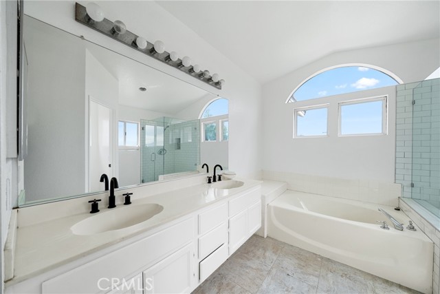 29228 Northpointe Street, Lake Elsinore CA: https://media.crmls.org/medias/565b5af1-57bc-43af-854e-55a320ddd5cb.jpg
