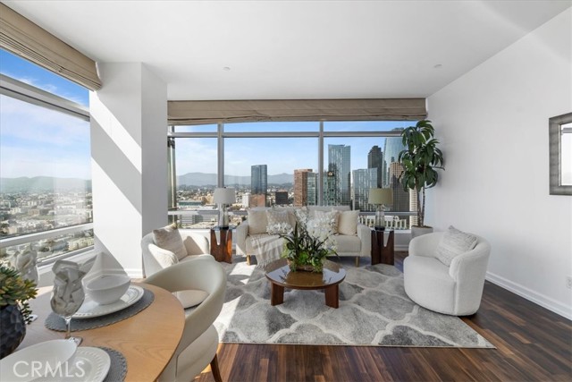 Detail Gallery Image 9 of 32 For 900 W Olympic, Los Angeles,  CA 90015 - 2 Beds | 3 Baths