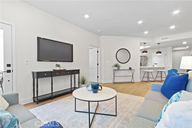 B Plan - Living Room