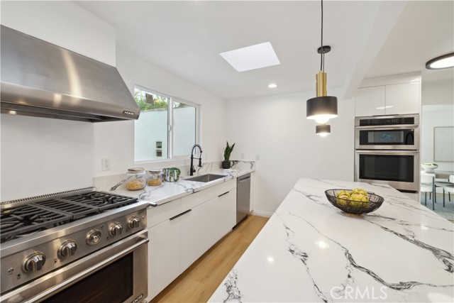 Detail Gallery Image 19 of 70 For 1290 E Woodbury, Pasadena,  CA 91104 - 5 Beds | 5 Baths