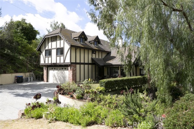 Detail Gallery Image 21 of 75 For 24300 Sylvan Glen Rd, Calabasas,  CA 91302 - 5 Beds | 3 Baths