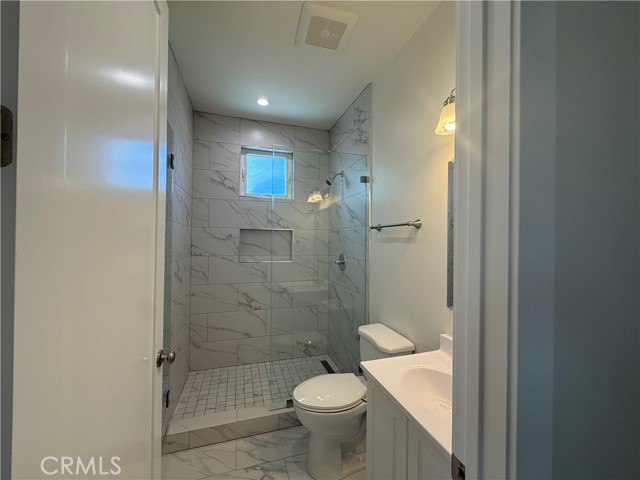 Detail Gallery Image 27 of 31 For 20953 Saticoy, Canoga Park,  CA 91304 - 2 Beds | 2 Baths