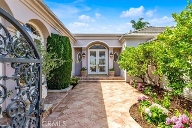 5 Marbella, Dana Point CA: https://media.crmls.org/medias/565e18f1-4a33-4953-b557-4c5c0f60db3a.jpg