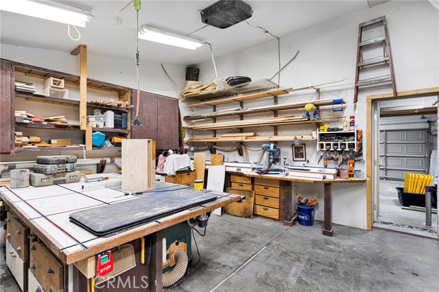 Detail Gallery Image 47 of 47 For 13249 Sundance, Victorville,  CA 92392 - 4 Beds | 2/1 Baths