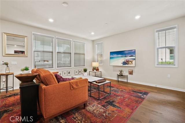 Detail Gallery Image 8 of 46 For 223 Carlow, Irvine,  CA 92618 - 1 Beds | 1/1 Baths