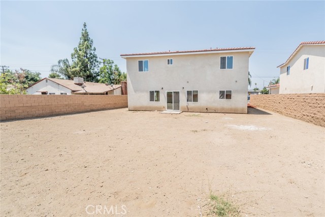 555 N Meridian Avenue, San Bernardino CA: https://media.crmls.org/medias/565f424a-3aee-4e5f-b9f4-bf79100a4bd2.jpg