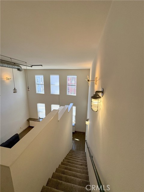 920 E Santa Ana Boulevard, Santa Ana CA: https://media.crmls.org/medias/565ff0b1-524d-4d0a-93a0-3203531bb44e.jpg