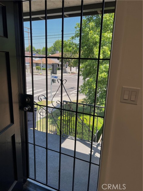 Detail Gallery Image 3 of 57 For 12660 Oxnard St, North Hollywood,  CA 91606 - 2 Beds | 1 Baths