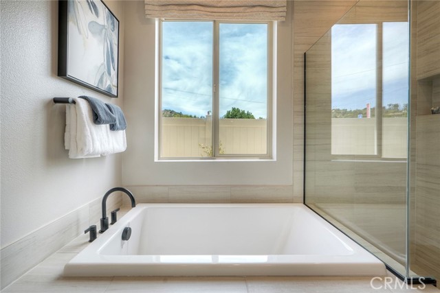 Detail Gallery Image 19 of 25 For 2055 Woolem Pl, Escondido,  CA 92026 - 3 Beds | 2/1 Baths