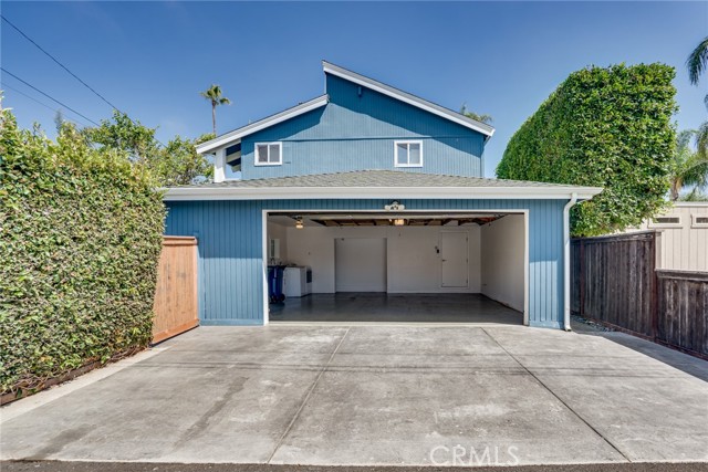 Detail Gallery Image 51 of 61 For 118 Adams Ave, Huntington Beach,  CA 92648 - 3 Beds | 2 Baths