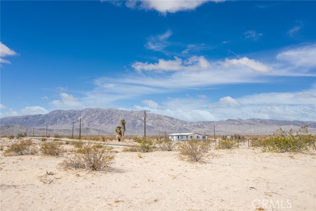 6289 Godwin Road, Twentynine Palms, California 92277, ,Land,For Sale,6289 Godwin Road,CRJT22139255