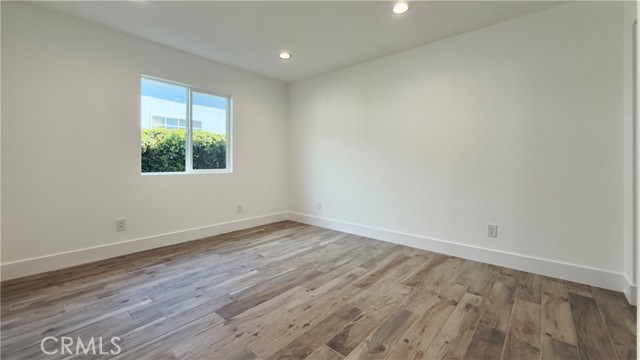 1346 Fraser Avenue, East Los Angeles CA: https://media.crmls.org/medias/5662ff9a-b8e7-4e2d-96ed-1557e62e9490.jpg