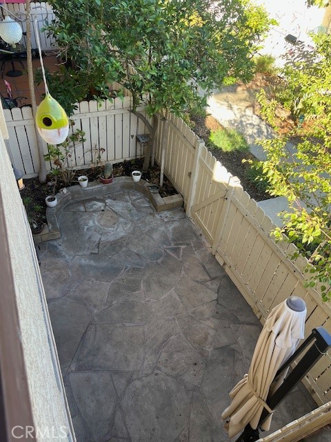 8110 Canby, Reseda CA: https://media.crmls.org/medias/56632f2a-7842-4865-9ff3-9b32ab32456a.jpg