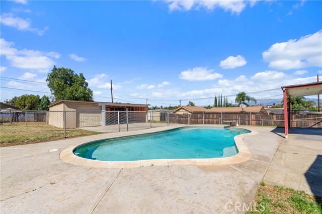 Detail Gallery Image 42 of 47 For 5382 Crest, Riverside,  CA 92503 - 4 Beds | 1/1 Baths