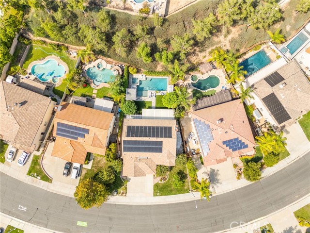 33335 Fox Road, Temecula CA: https://media.crmls.org/medias/566493bf-3bde-4b76-a409-a8826d483410.jpg