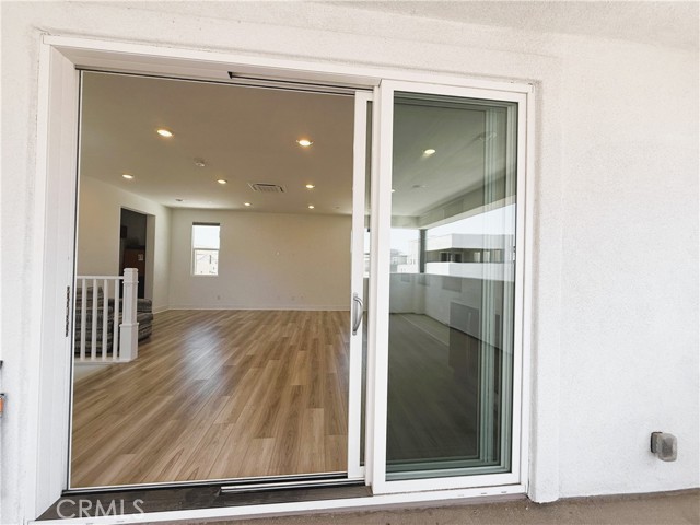 Detail Gallery Image 25 of 48 For 27508 Golden Currant Pl, Valencia,  CA 91381 - 5 Beds | 4/1 Baths
