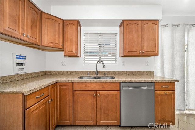 Detail Gallery Image 14 of 40 For 8798 Valley View #B,  Buena Park,  CA 90620 - 2 Beds | 1/1 Baths