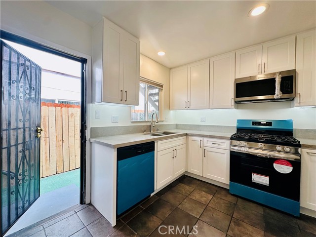 Detail Gallery Image 18 of 41 For 4918 1/2 Tujunga Ave, North Hollywood,  CA 91601 - 2 Beds | 1 Baths