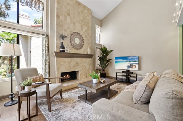 Detail Gallery Image 9 of 53 For 26701 Manzanares, Mission Viejo,  CA 92691 - 3 Beds | 2/1 Baths