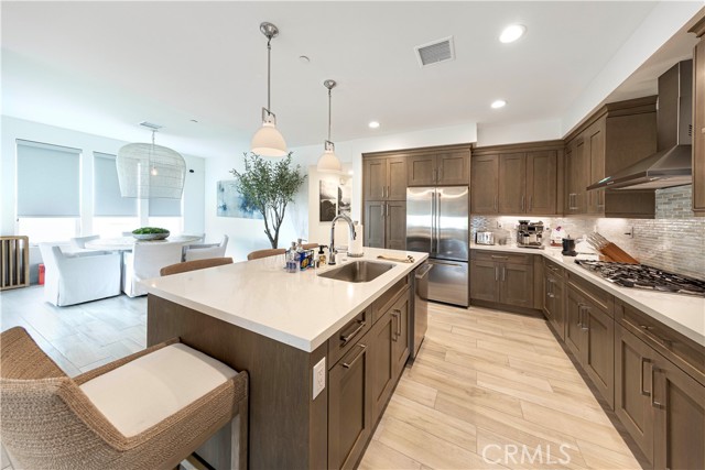 983 Doheny Way, Dana Point CA: https://media.crmls.org/medias/56669c9a-15af-498b-94ce-c567fe72fc8f.jpg
