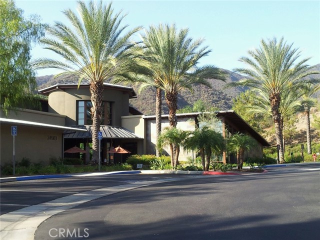 Detail Gallery Image 43 of 50 For 23799 Cahuilla Ct, Corona,  CA 92883 - 2 Beds | 2 Baths