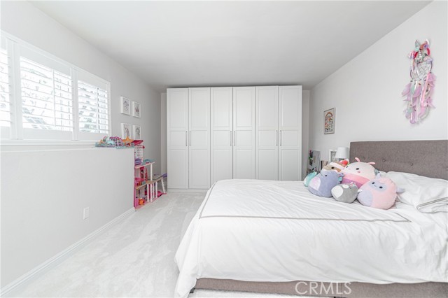 Another Large Bedroom with Built In Wardrobe!