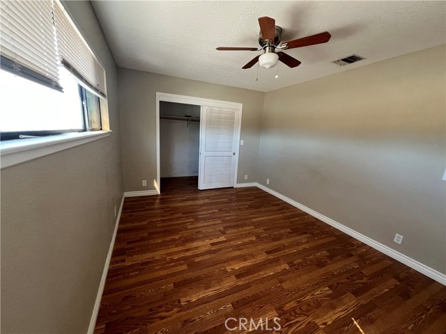 Detail Gallery Image 21 of 25 For 18530 Eucalyptus St, Hesperia,  CA 92345 - 3 Beds | 2/1 Baths