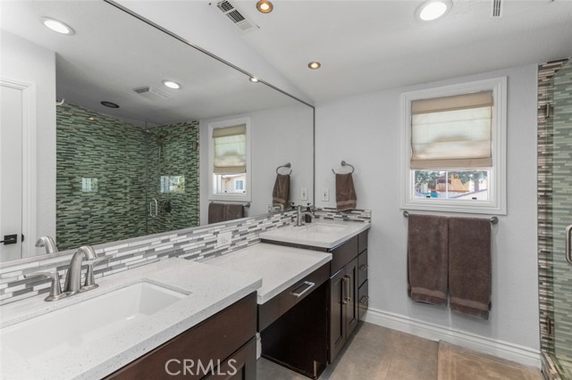 Image 32 of 50 For 14612 Emerywood Road