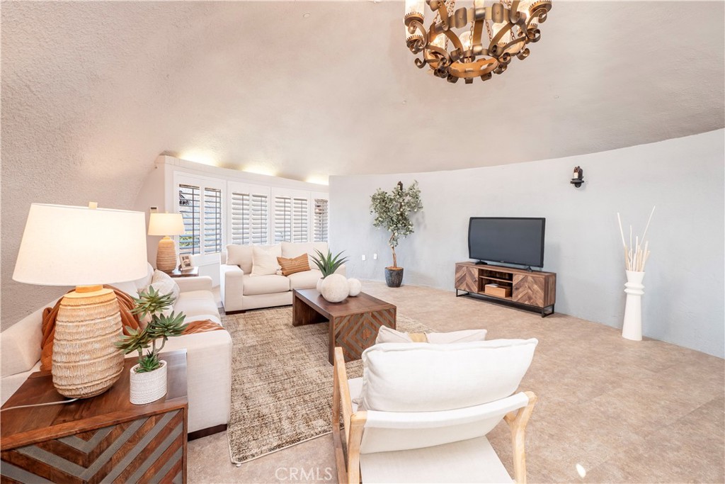 MLS #IV25158712 image #19