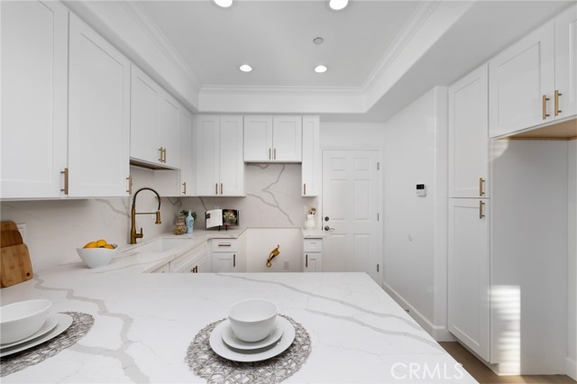 Detail Gallery Image 13 of 36 For 841 S Greenwood #D,  Montebello,  CA 90640 - 3 Beds | 3 Baths