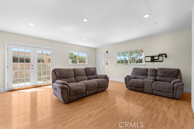 Detail Gallery Image 20 of 26 For 554 W Verness, Covina,  CA 91723 - 4 Beds | 2 Baths