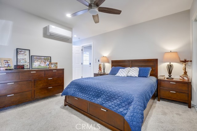 824 S Dune Street, Anaheim CA: https://media.crmls.org/medias/566c61ae-5bbb-4374-831f-e0447a3b2e49.jpg